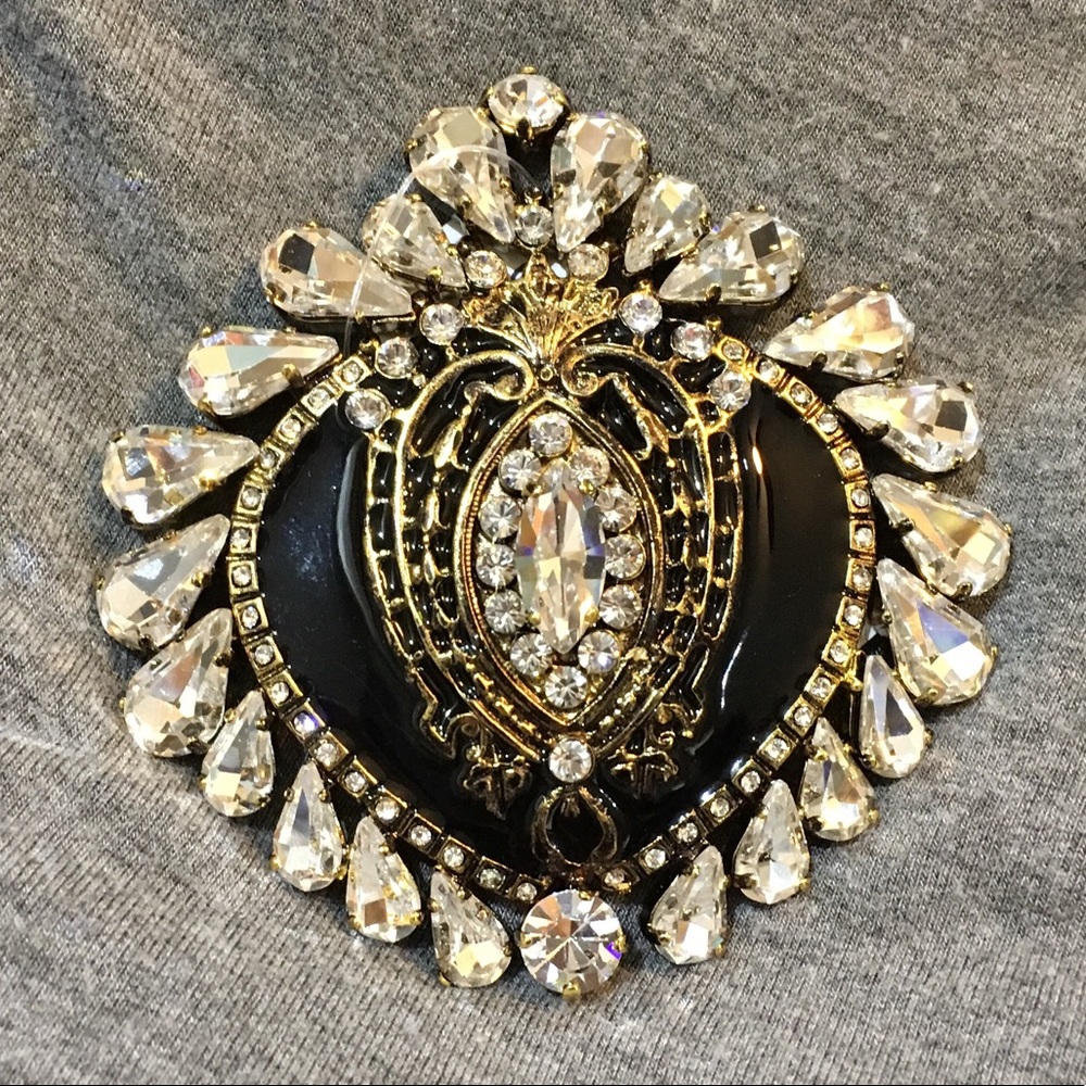 Thot Gioielli Brooch 😍